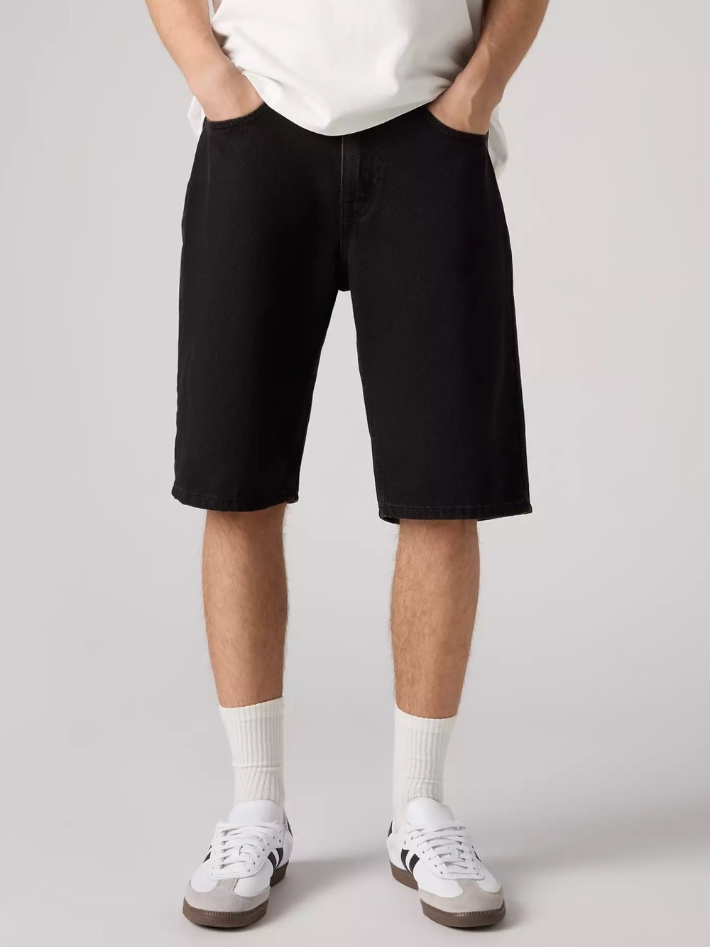 Levi’s 469 Loose Jean Shorts Black